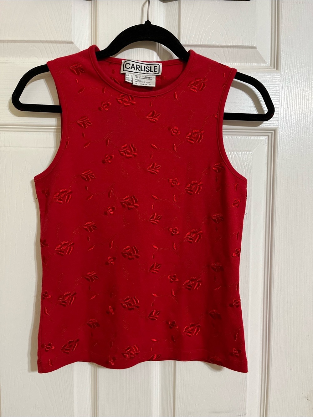 Carlisle Red Embroidered Floral Sleeveless Top Women’s Small